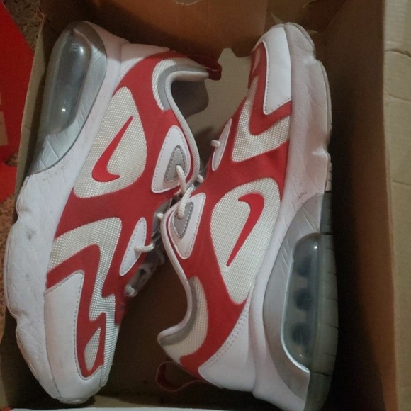 Nike - Picture 1 of 1